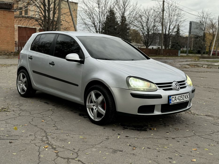 Volkswagen Golf 5 1.6