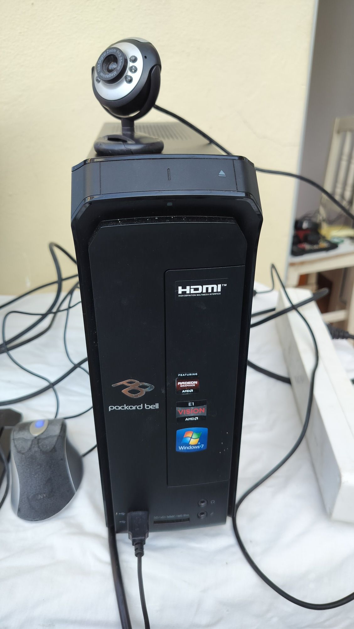 Monitor com Torre Computador completo