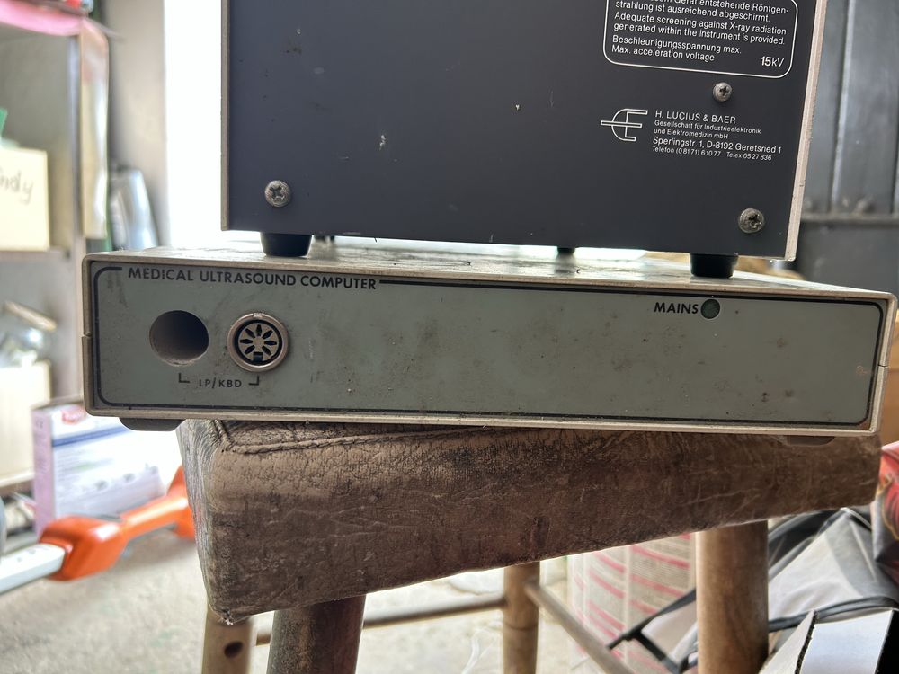 Zabytkowy komputer SIEL Series 5 + monitor CRT VM2412- retro medyczny