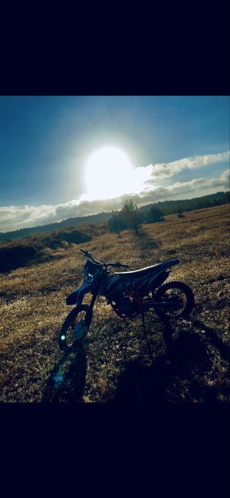 Мотоцикол GNS250