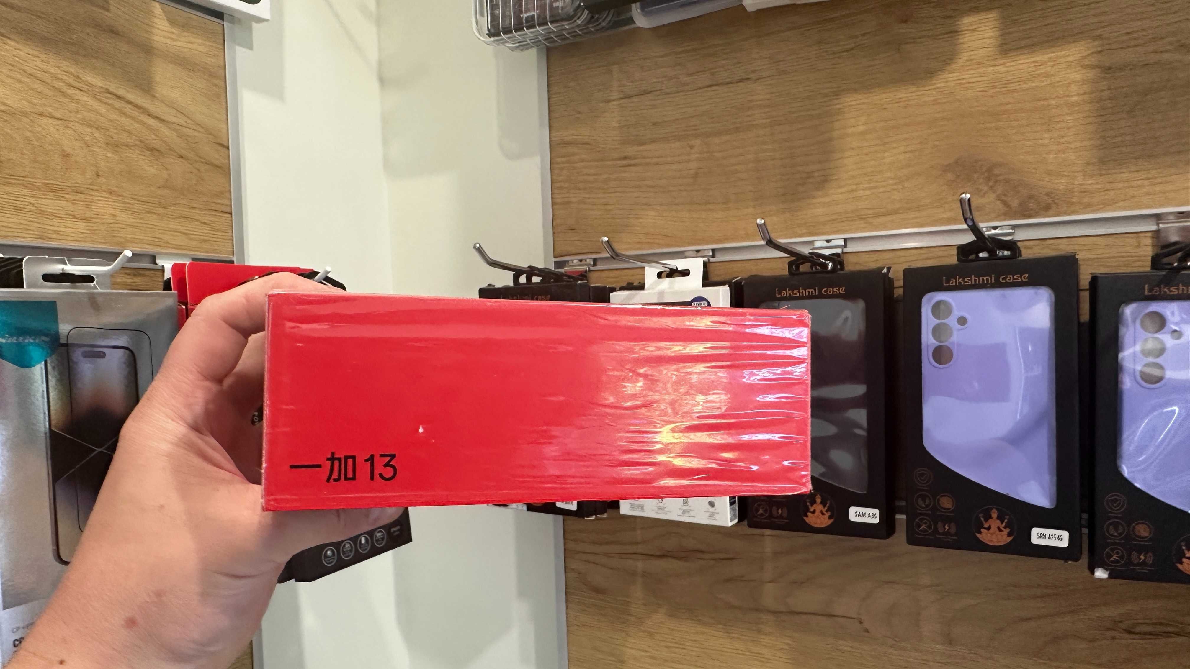 Магазин NEW OnePlus 13 12/256GB Black Eclipse Гарантія Trade In
