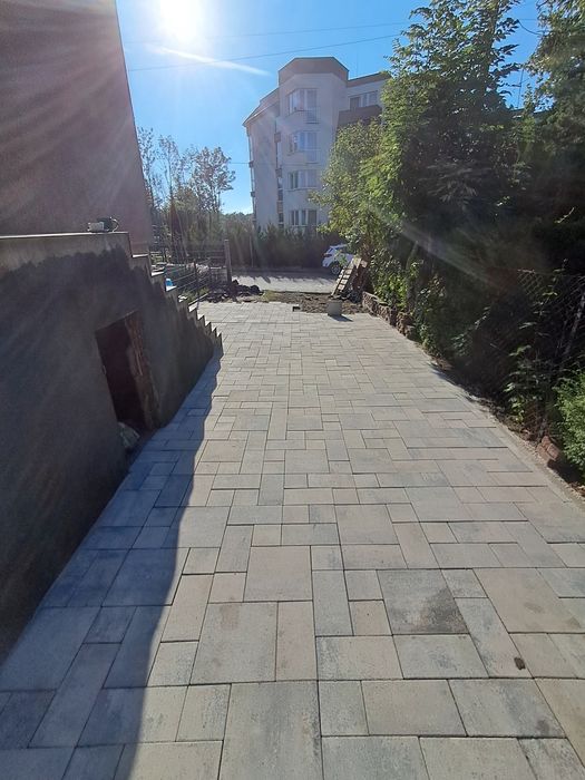 Usługi minikoparką