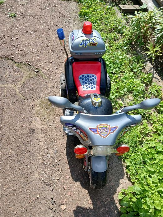 Дитячий електромотоцикл