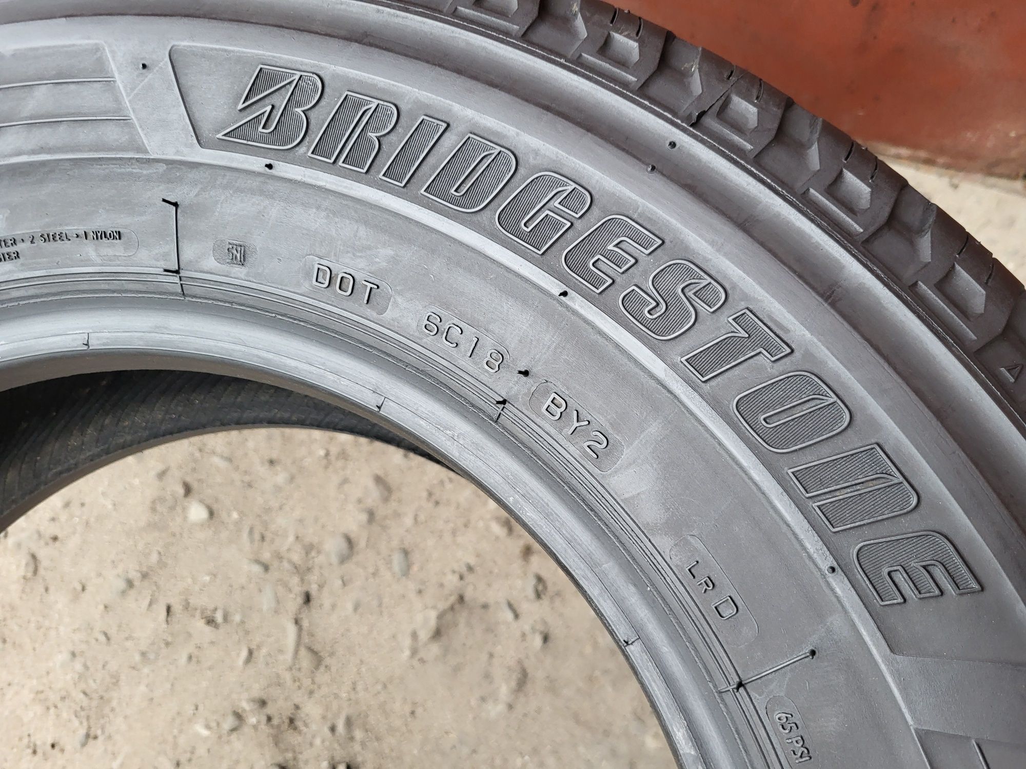 215/70/15C R15C Bridgestone Duravis R630 4шт ціна за 1шт літо шини