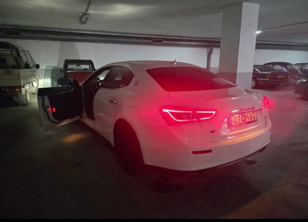 Maserati ghibli SQ4 ferrari f160