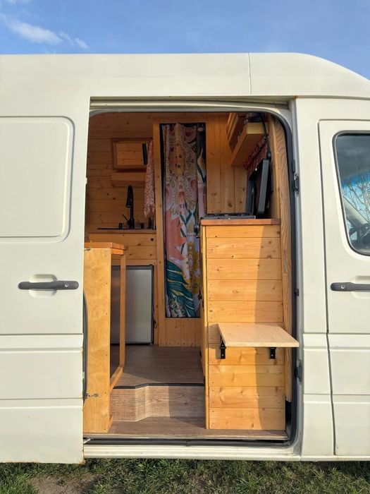 Volkswagen LT 35  Unikalny Kamper - ręczna zabudowa, styl drewnianej chatki