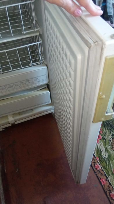 Морозильник 4 ящика Саратов/холодильник морозильная камера техника