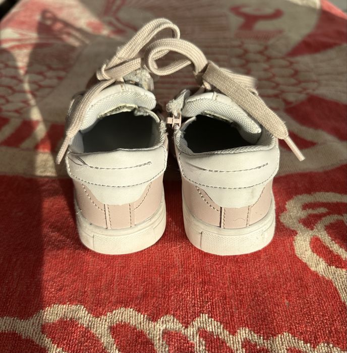 Дитяче взуття: балетки - мокасини, кеди 24 -25 розмір