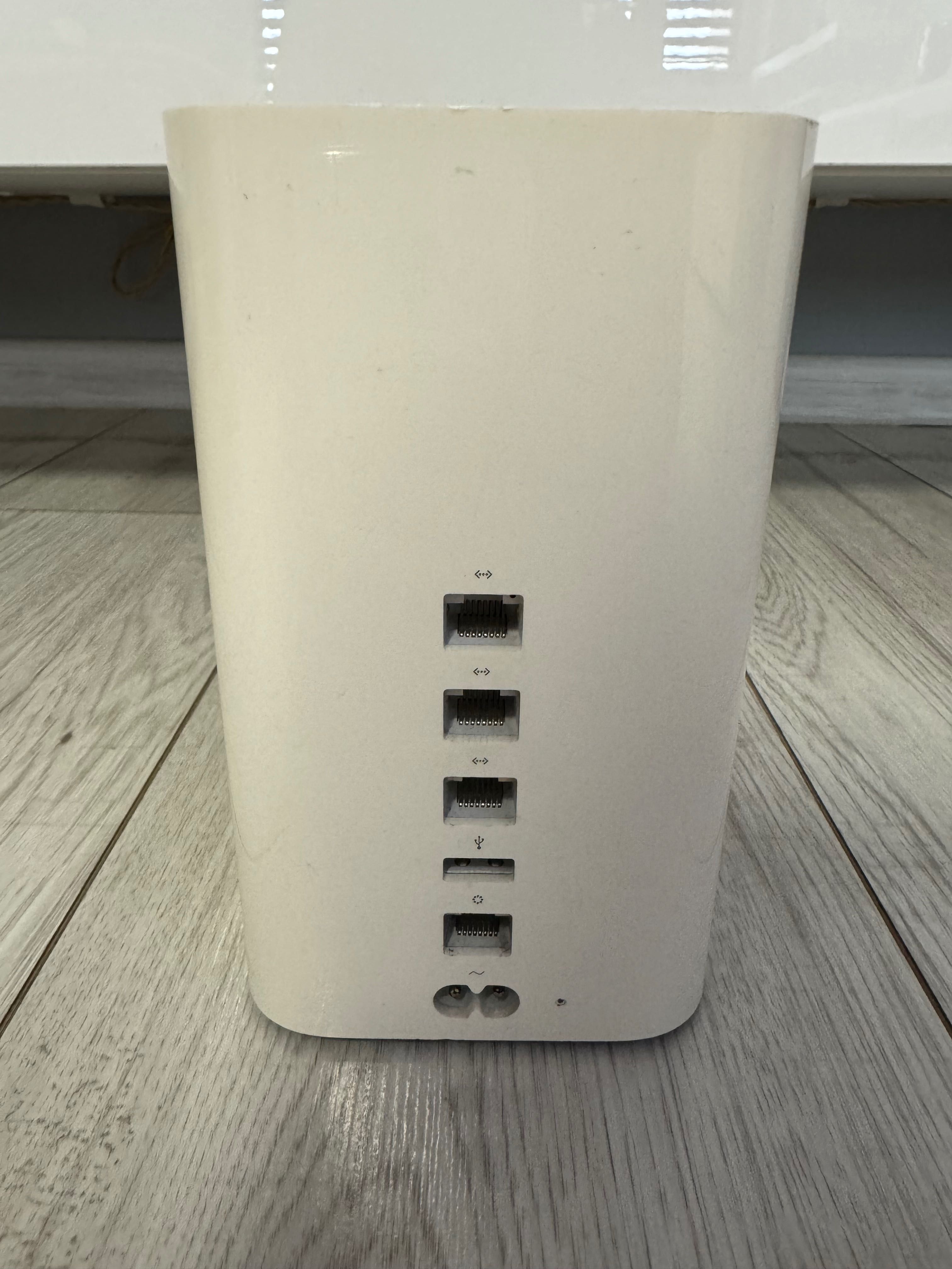 Router Apple AirPort Time Capsule 2 TB 802.11ac Model A1470 ME177/ZA