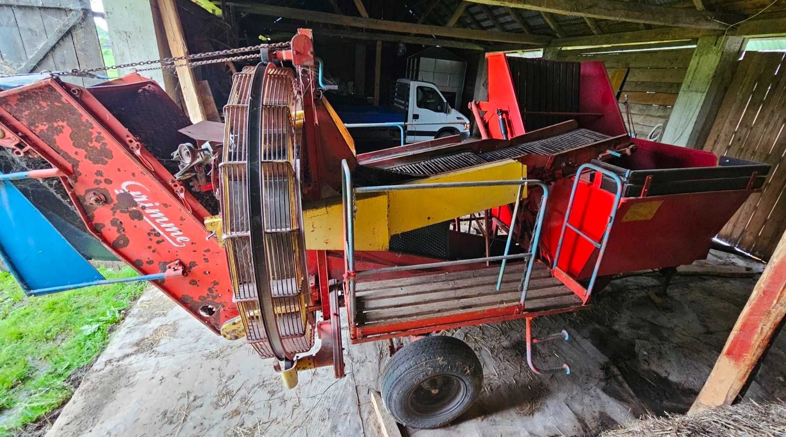Kombajn do ziemniaków Grimme Europa - garażowany, skrętne koła