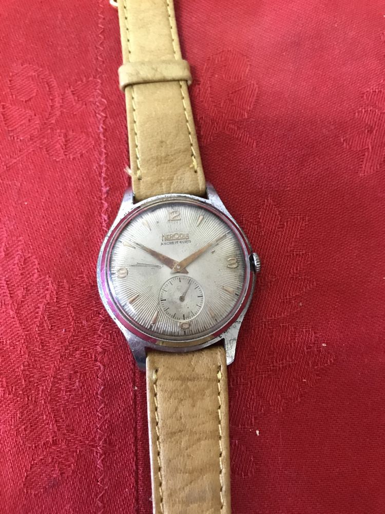 Vendo relógio Herodia anos 50 com 37mm