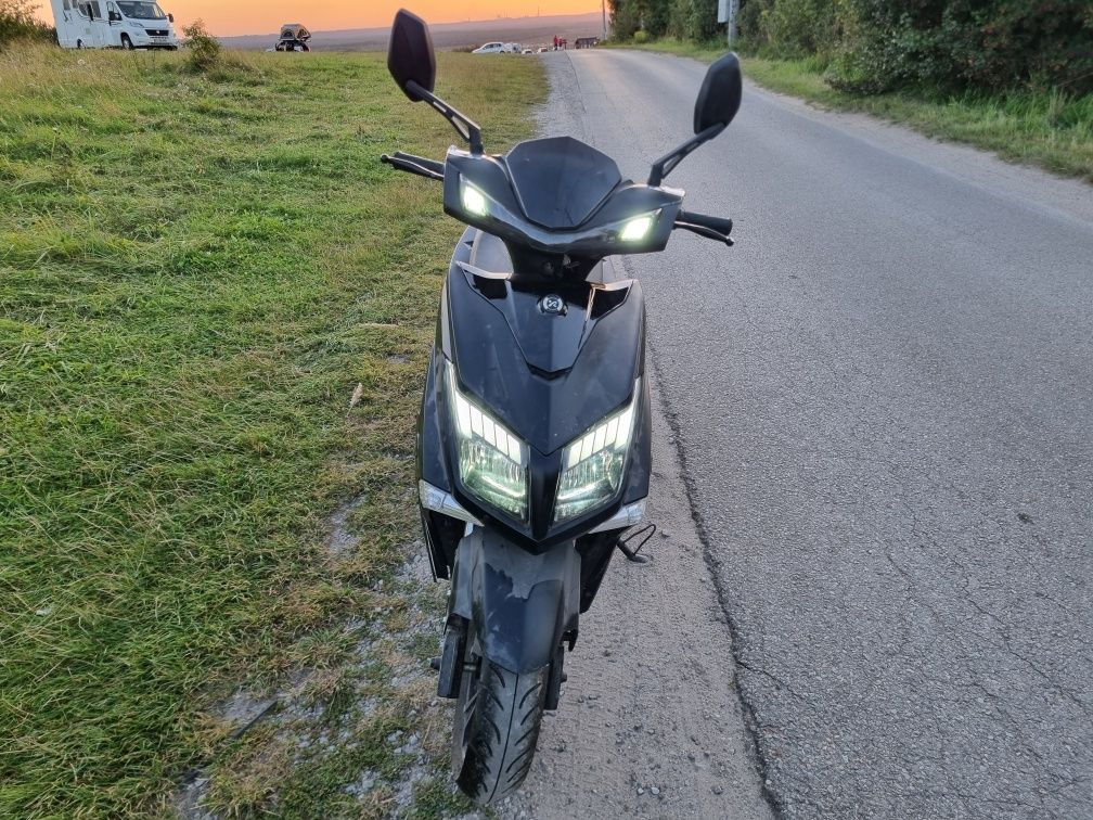 Skuter elektryczny iamelectric Sunra Anger S 5km 2022 rok 3kW 125cm3