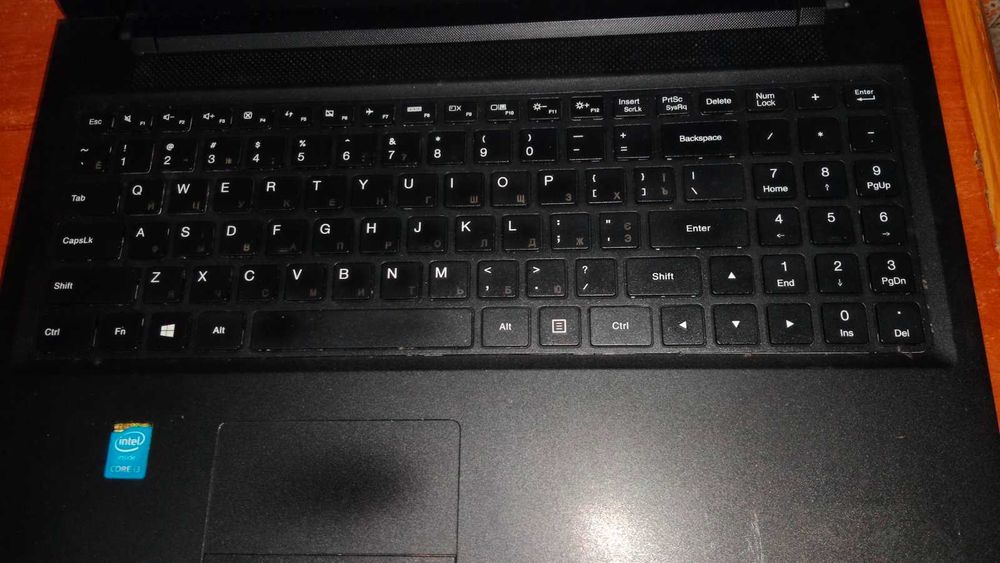 Ноутбук Леново - 1 терабайт пам'ті - для онлайнів, роботи, навчання