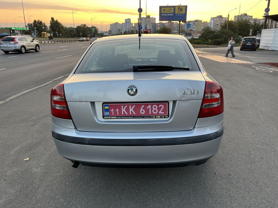 Skoda Octavia A5 1.6 газ/бензин