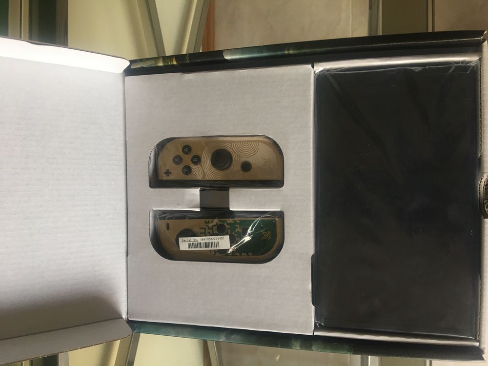 Nintendo switch Oled NOVA Zelda Tears of the kingdom edition