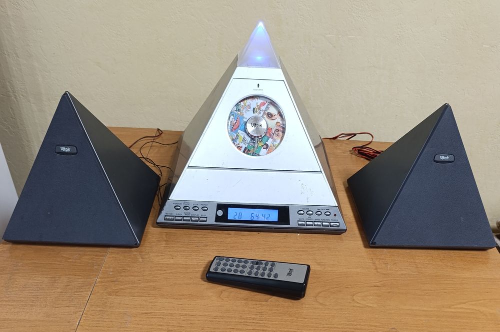 Музичний центр Vitek VT-3470 (піраміда) з колонками