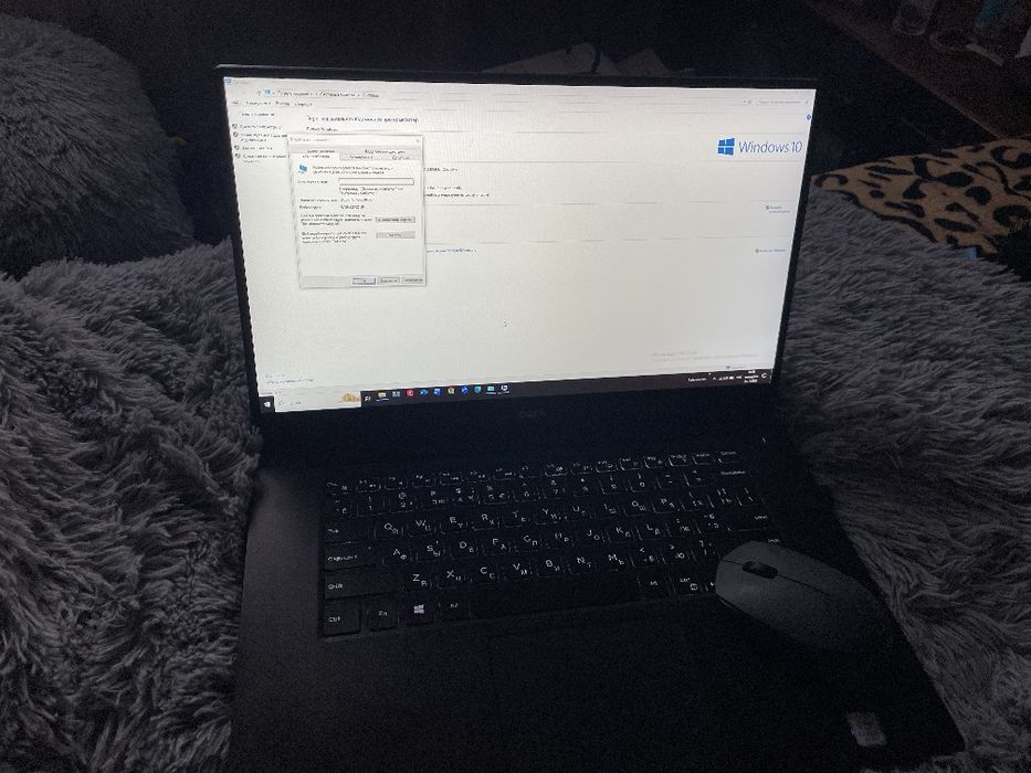 Ноутбук dell xps 9560 i7  gtx1050