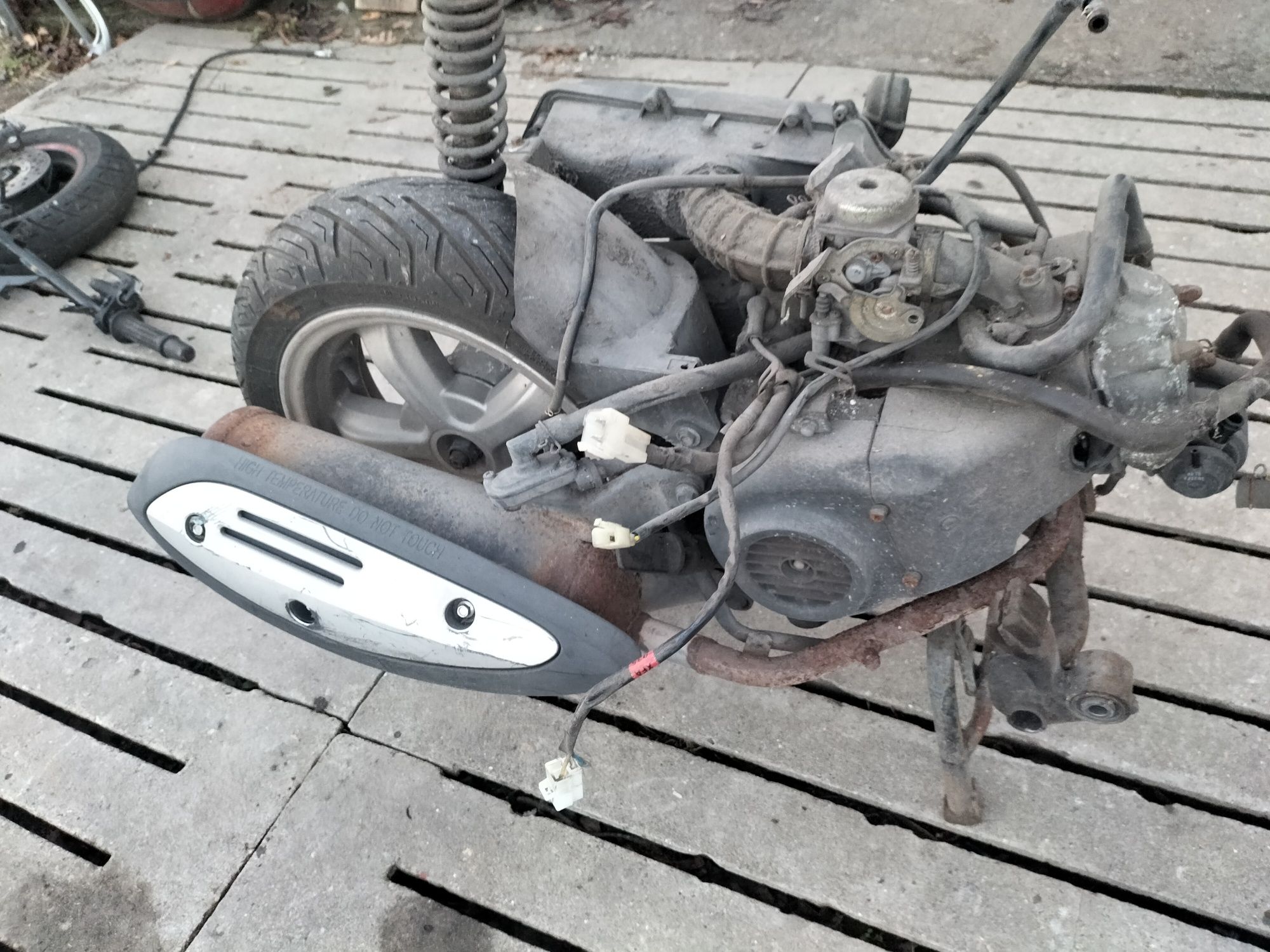 Silnik sym fiddle II,2 III, 3 na gaźniku