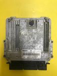 Блок управління двигуном Opel Vivaro 0281016807 237100718 237100832
