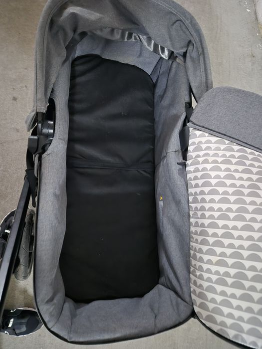 Carrinho muum jané trio mais isofix