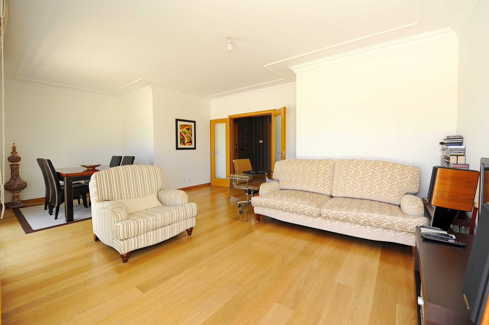 Fantásticos sofá e poltrona