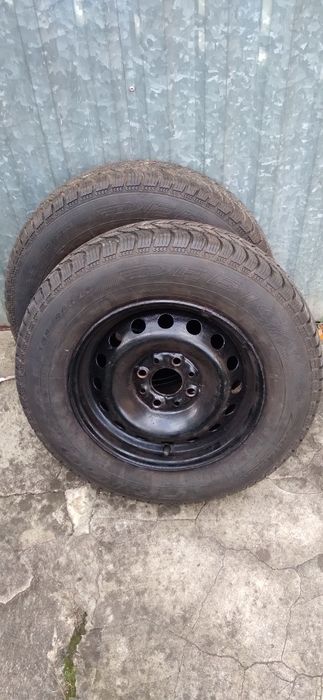 2 opony zimowe Fiat Panda