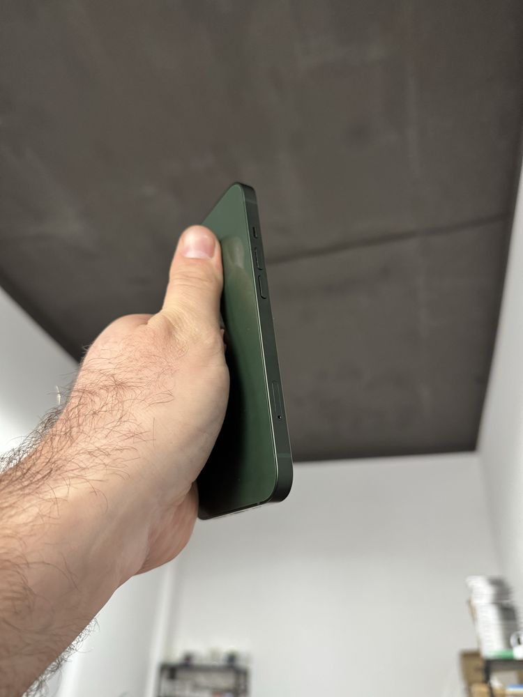 Apple iphone 13 128 gb айфон зелений
