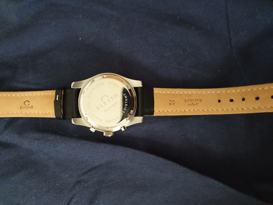 Vende-se Relógio Eletta como novo com a bracelete em pele preta