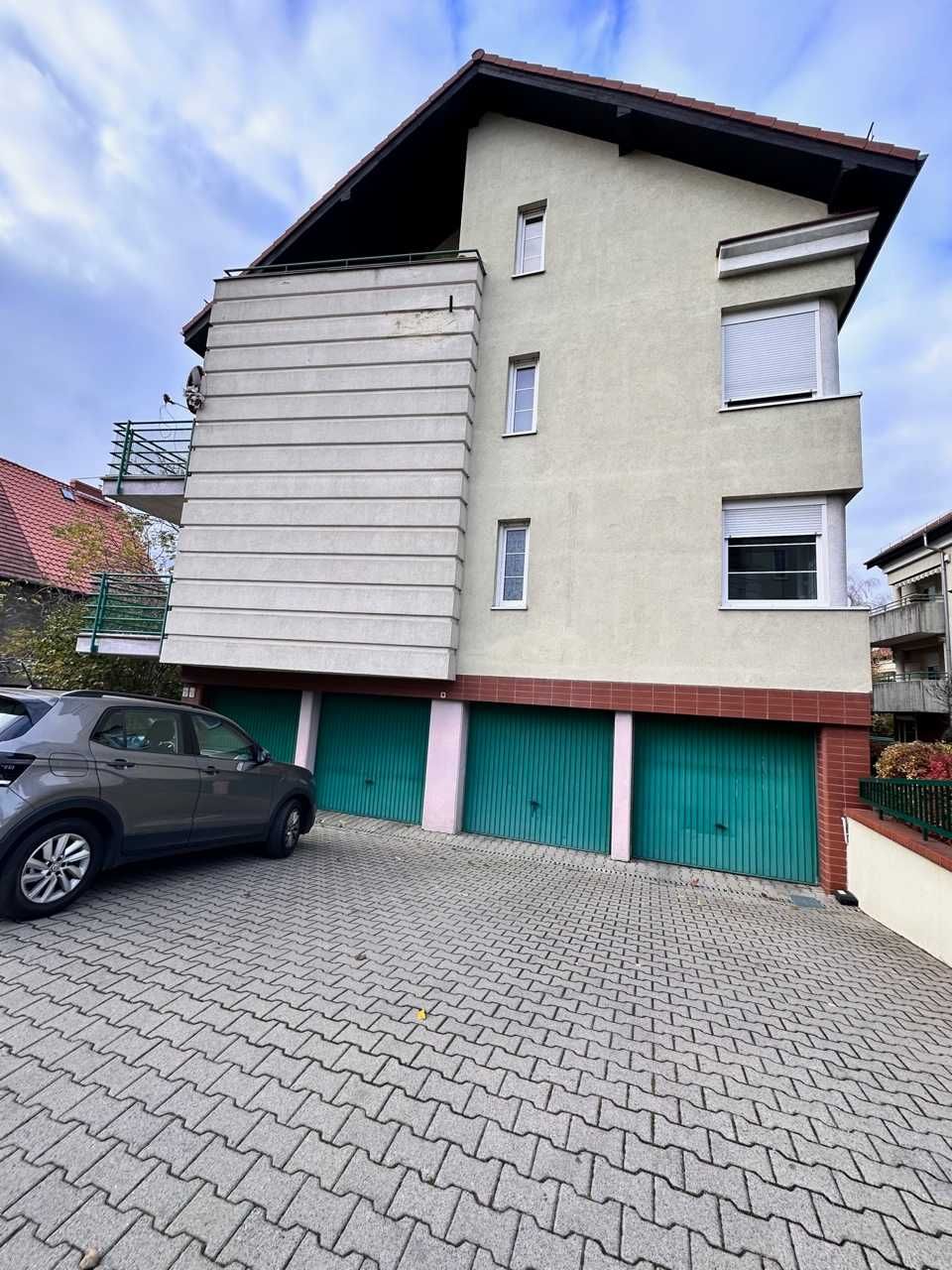 3 pokojowe, po remoncie, Klecina , garaż, balkon