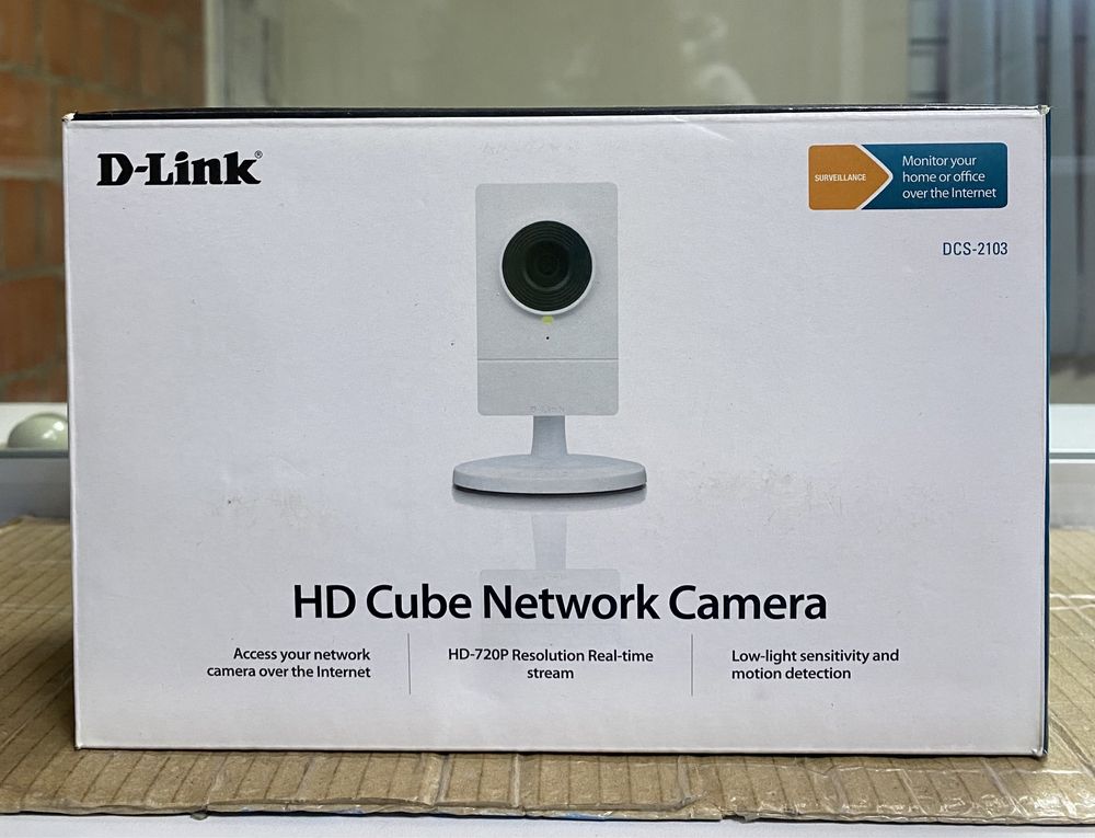 IP-камера видеонаблюдения D-Link DCS-2103