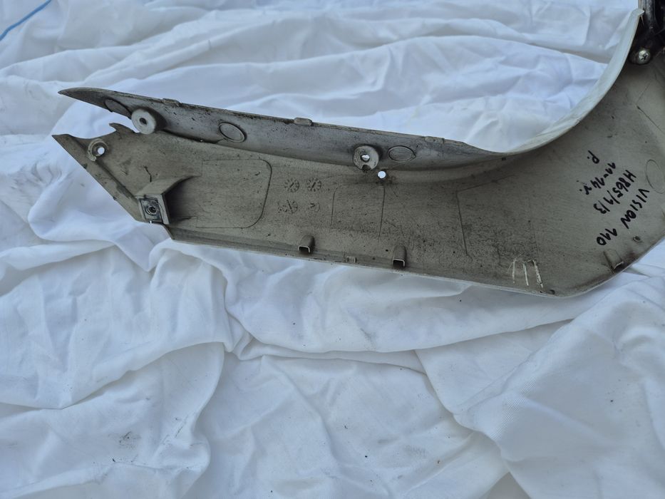 Prawa Czasza Czacha Owiewka z Lampą Honda Vision 110