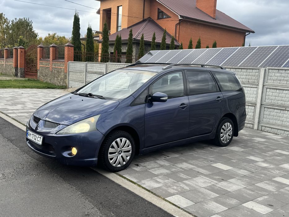 mitsubishi grandis 2004 рік