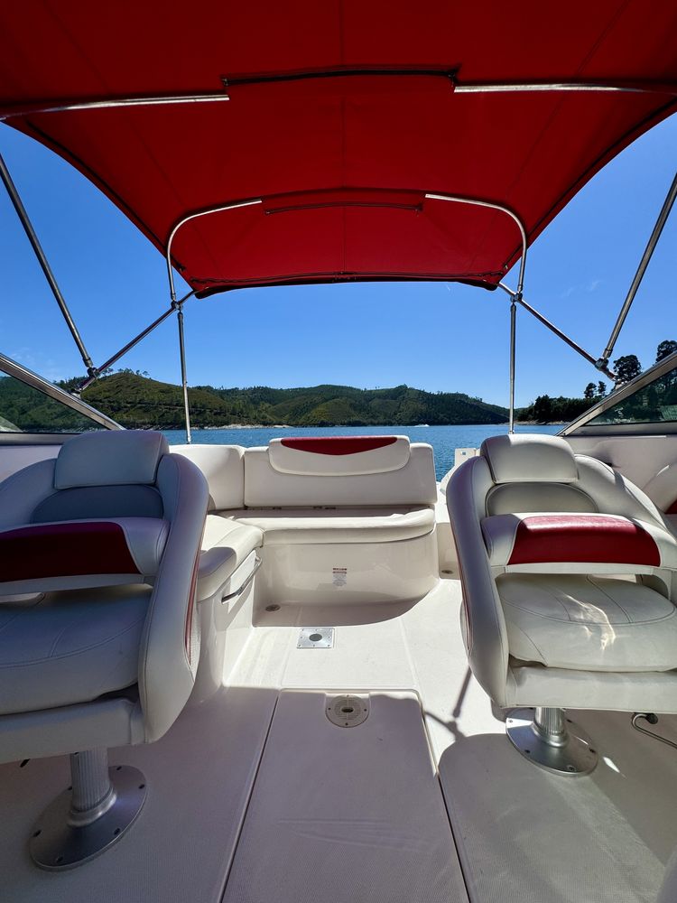 Barco Chaparral 236 SSX