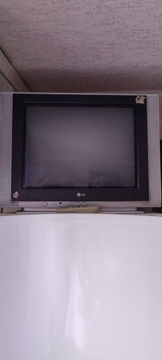 Телевізор LG 21 FS6RG