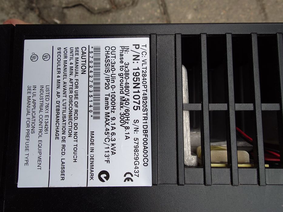 Falownik Danfoss VLT 2800 9.1A z filtrem sieciowym