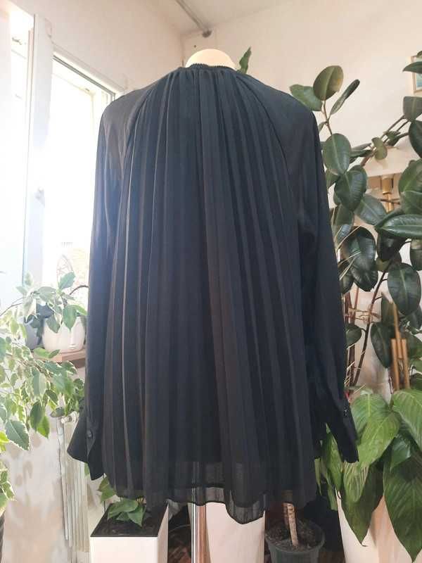 Czarna plisowana bluzka - H&M