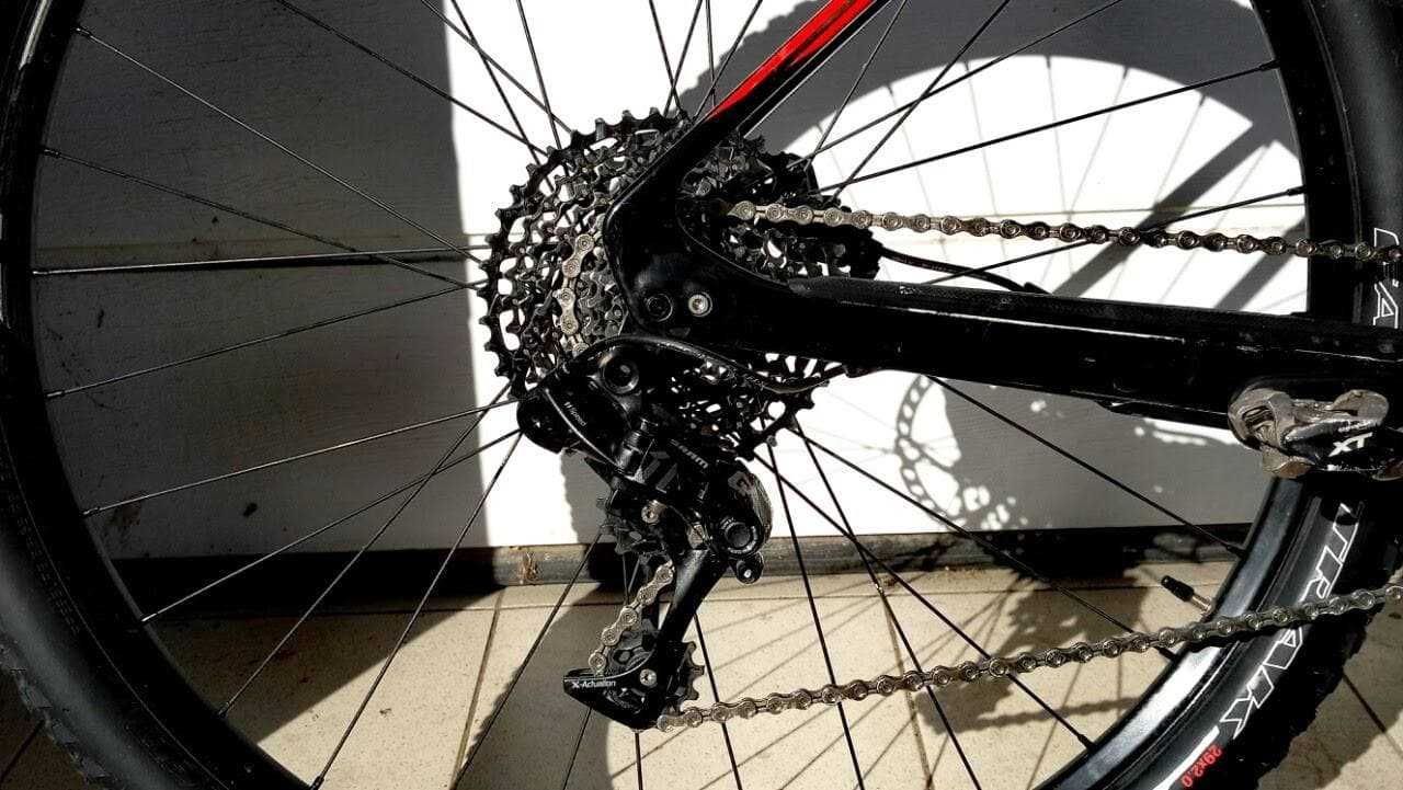 Велосипед SPECIALIZED Stumpjumper WC Carbon M-ка