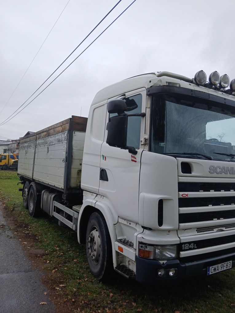 Transport ciężarowy materiałów sypkich 16ton