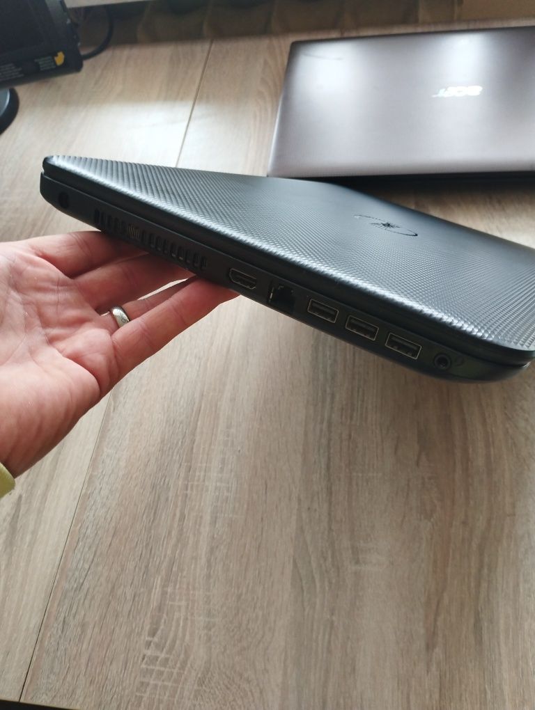 Dell 3521 Stan idealny