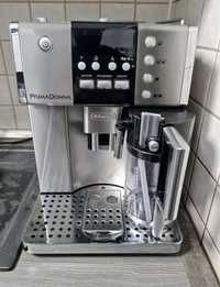 Продам  кофемашину DeLonghi PrimaDonna в дуже чудовому стані