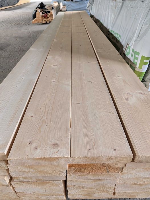 Kantówka sucha 45 x 220 mm C24 KVH belka drewno konstrukcyjne strugana
