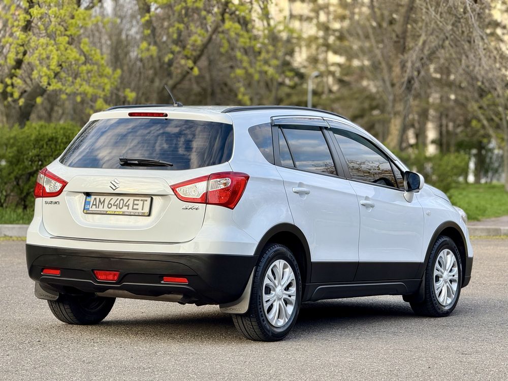 Suzuki Sx4 офицыальная 2021 год