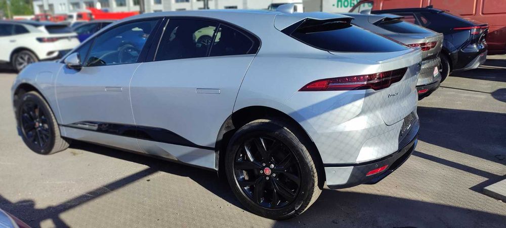 JAGUAR I-Pace  HSE 400EV  12/2018 года ТОП   панорама+ HUD+360кам