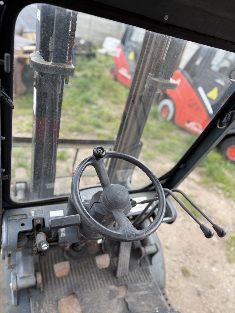 Wózek widłowy Toyota 6FG15