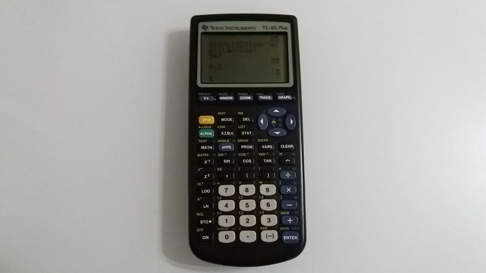 Calculadora Gráfica Cientifica Texas Instruments TI-83 Plus