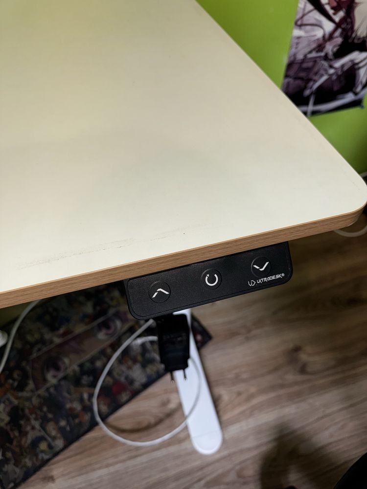 Biurko UltraDesk Pulsar LED białe – elektryczne, LED RGB