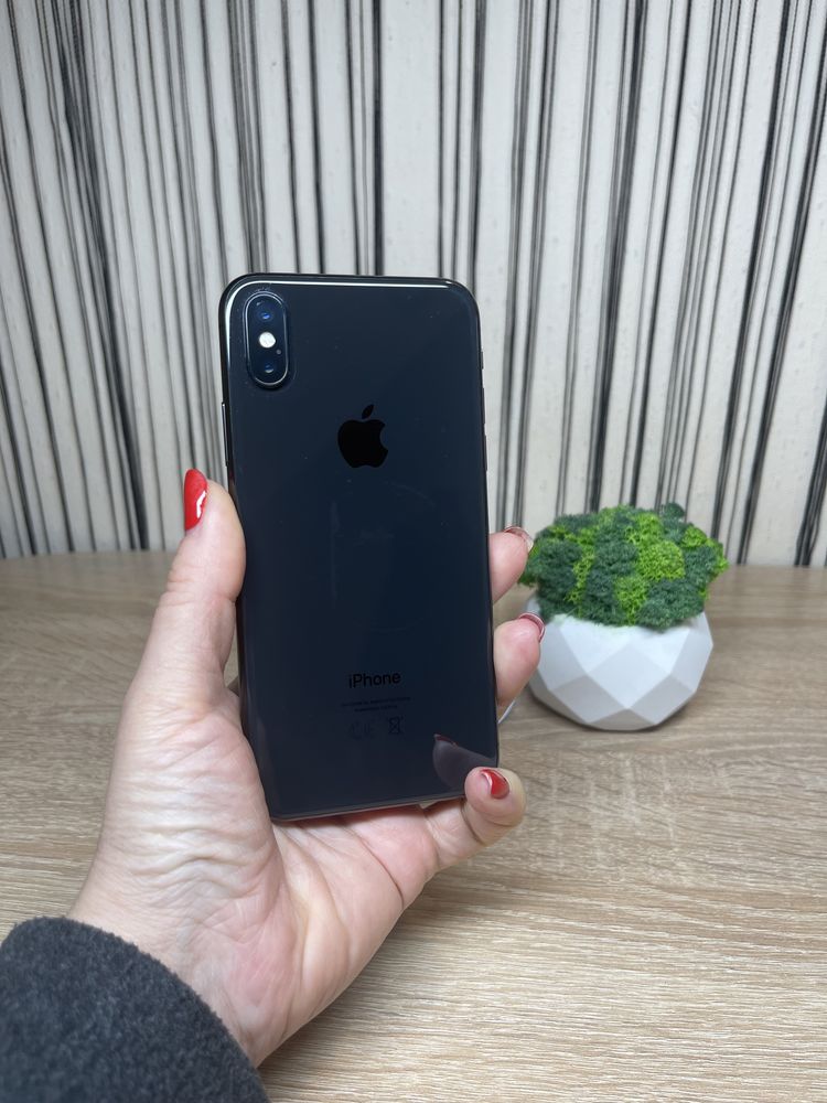 Iphone X 64гб хороший стан