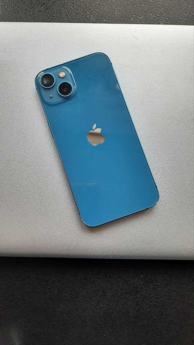 Смартфон Apple iPhone 13 256GB Blue + чехол + новая батарея pro max