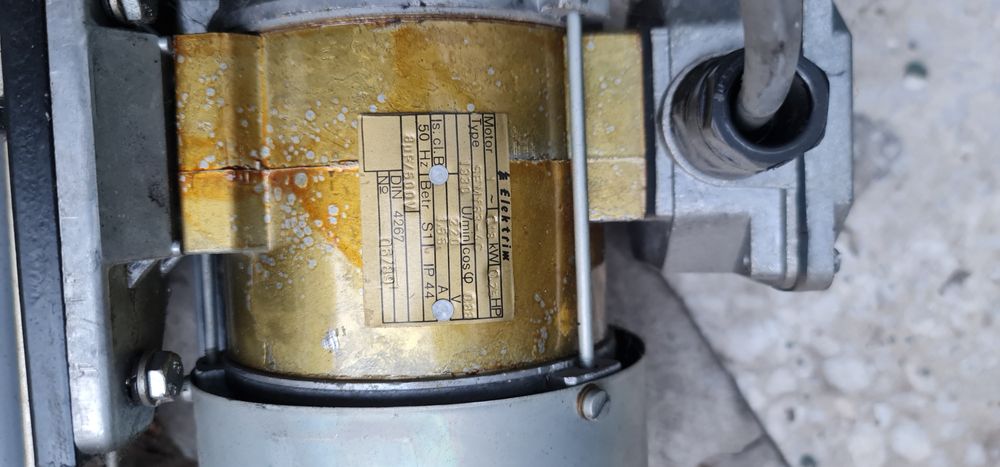 Ekom dk 50 M kompresor