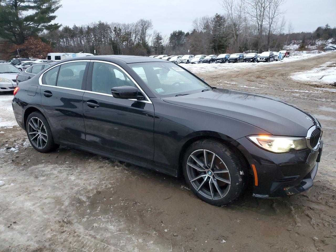 BMW  330 XI 2019